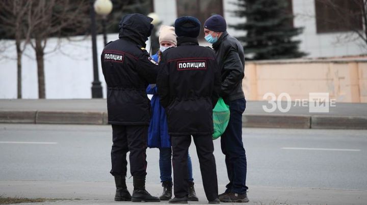 Татарстан Президенты самоизоляция вакытында шәһәрләрне патрульләүне көчәйтергә кушты