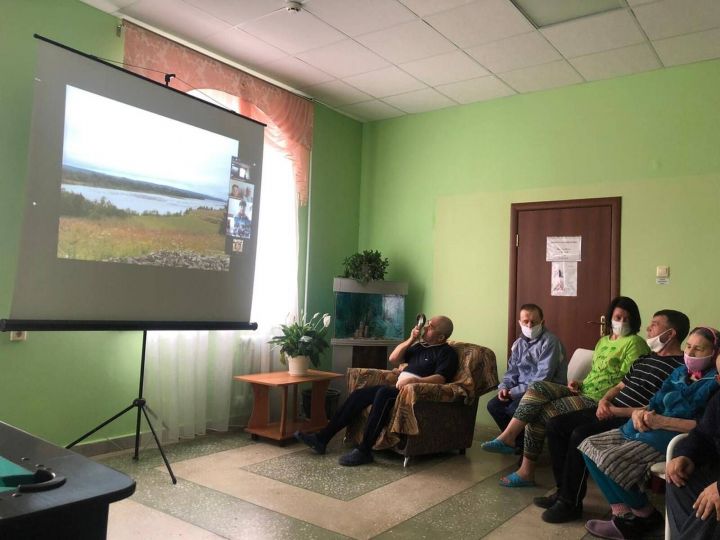 Лесхоз интернат-йортында онлайн концерт