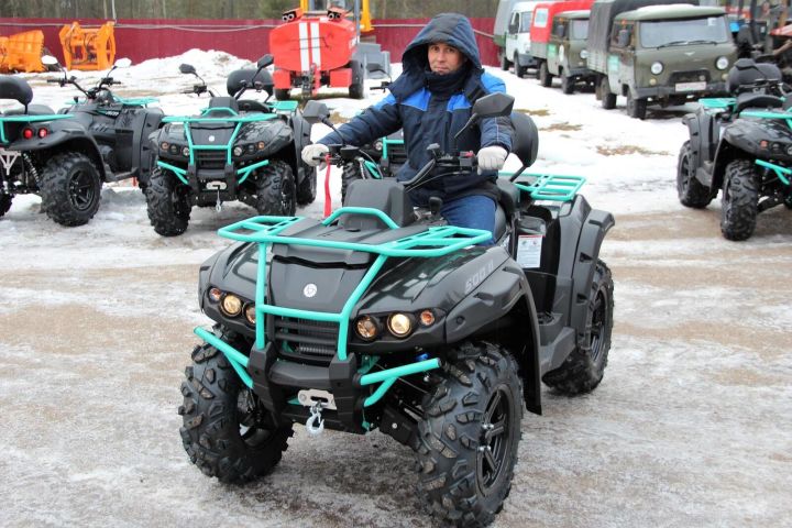 Татарстан урман хуҗалыкларына «Экология» илкүләм проекты кысаларында сатып алынган махсус техниканың соңгы партиясен тапшырдылар