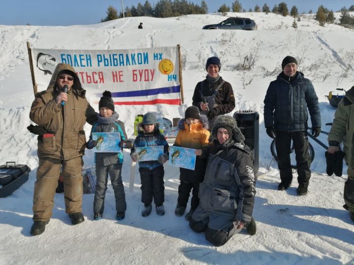 Юлбат  күлендә Нургали Хафизов  истәлегенә үткәрелгән  балыкчылар  ярышы