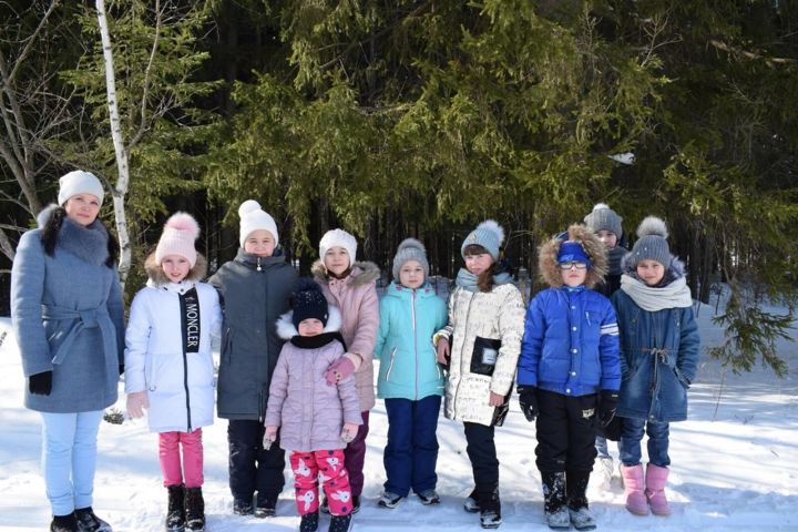 «Могҗизалар белән тулы урман…»