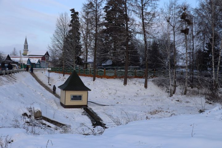 Кече Кибәчедә чишмә  ачу тантанасы булды