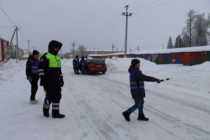 Тылсымлы таяк – ЮИДчылар  кулында