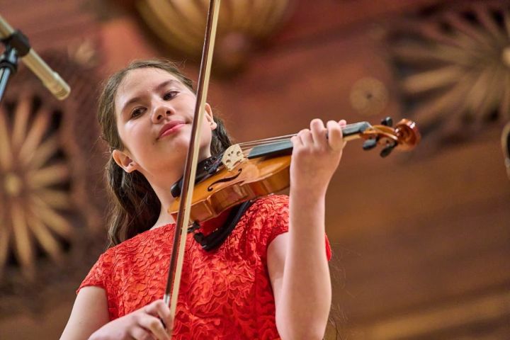 Райондашыбыз Элина - La Primavera оркестры белән бер сәхнәдә чыгыш ясады.&nbsp;