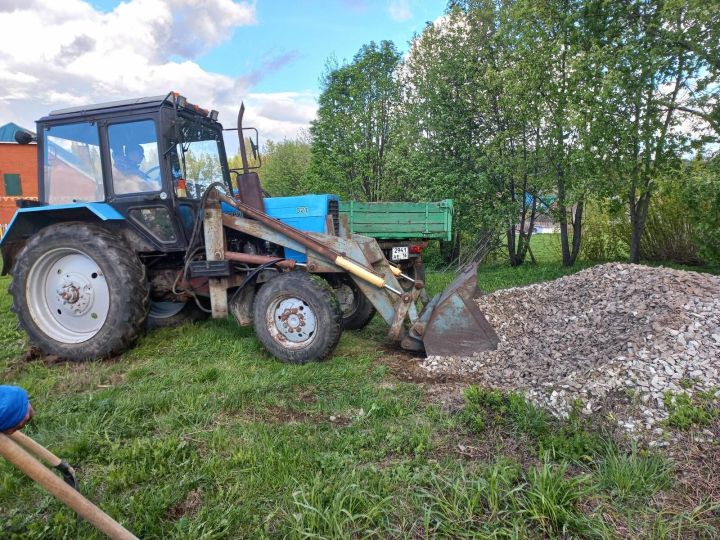 Арташ авыл җирлегендә урам юлларын төзекләндерү эшләре башкарылды