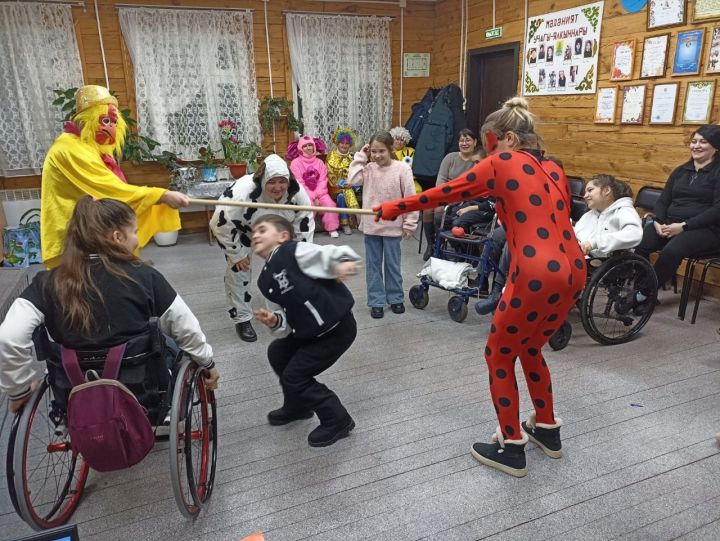 Мичанбашта сәламәтлек мөмкинлекләре чикләнгән балалар өчен күңел ачу чарасы үткәрелде