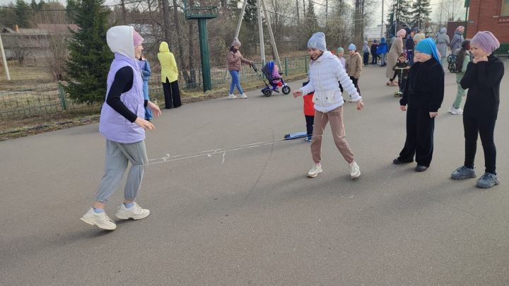 Лесхозда Рамазан гаете көнне балалар өчен бәйрәм оештырылды