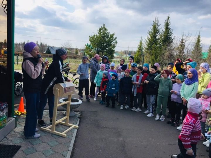 Лесхозда Рамазан гаете көнне балалар өчен бәйрәм оештырылды