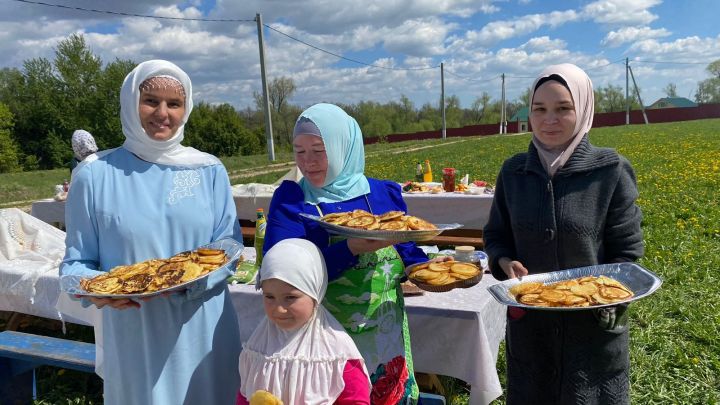 Саба эшмәкәре Гөлнара Галимова әнисенең туган авылында мәчет салдыра