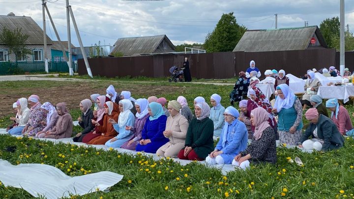 Саба эшмәкәре Гөлнара Галимова әнисенең туган авылында мәчет салдыра