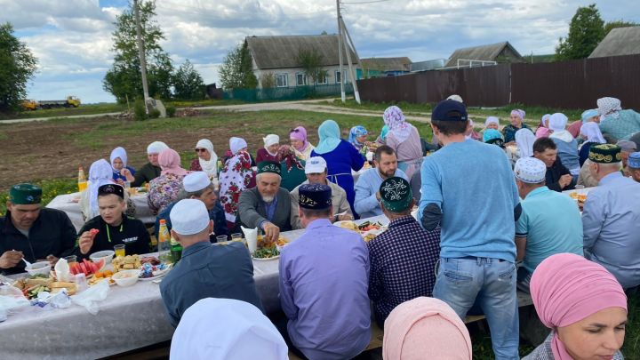 Саба эшмәкәре Гөлнара Галимова әнисенең туган авылында мәчет салдыра