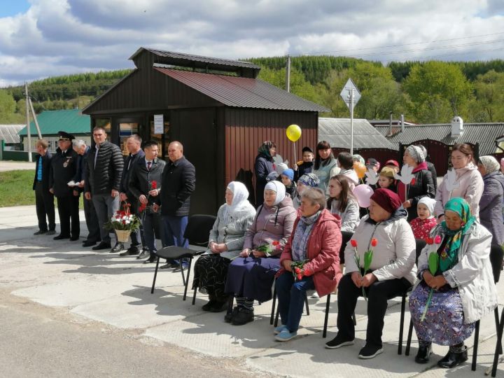 Керәнне авылында Бөек Ватан сугышы каһарманнары истәлегенә обелиск ачылды