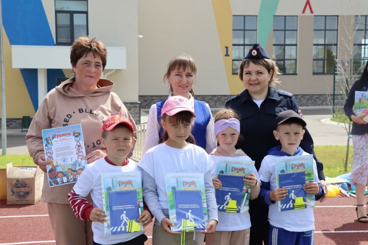 Сабада балалар бакчасында тәрбияләнүче  нәни райондашларыбыз өчен бәйрәм чарасы узды [ фоторепортаж]