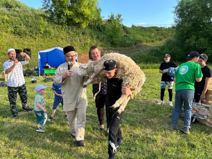 Мишәбаш авылында Корбан гаете көнне балалар өчен  Сабантуй оештырылды