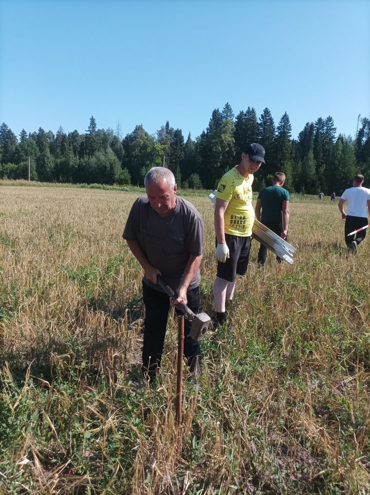 Шәмәрдән авыл җирлегендә күп балалы гаиләләргә җир участоклары бүлеп бирелде