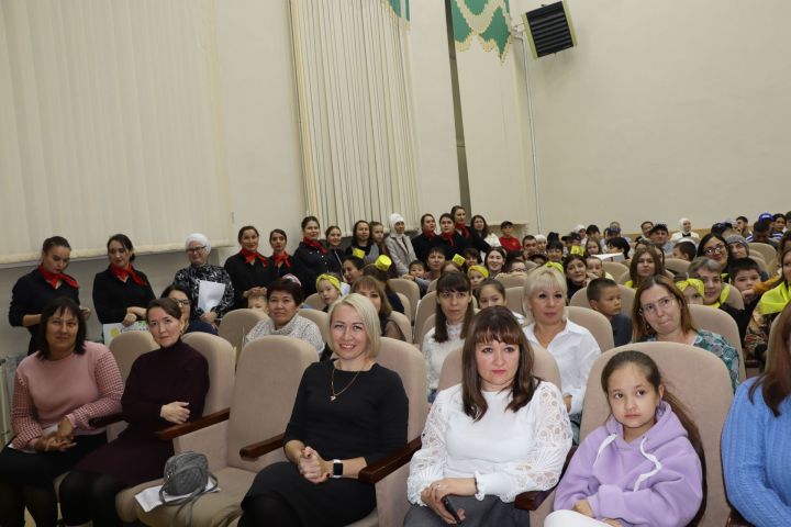 Сабада «Тату балалар бакчасы серләре» конкурсының финалистлары ачыкланды (фоторепортаж)