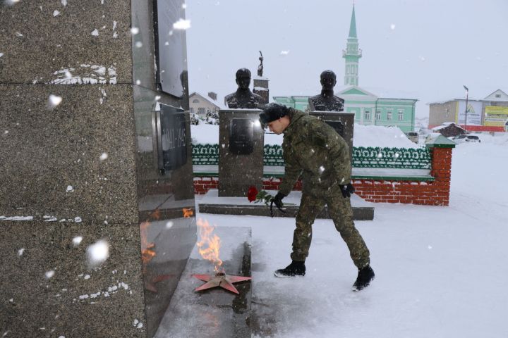 Россия Герое Рәсим Баксиков: “Мин герой булырга түгел, Ватанымны сакларга хыялландым”