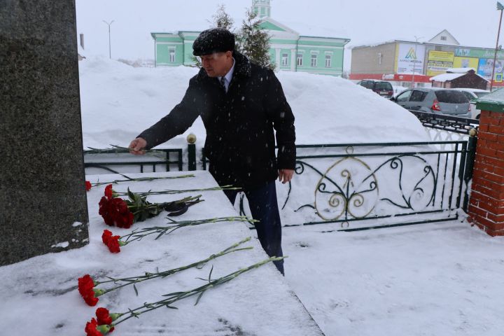 Россия Герое Рәсим Баксиков: “Мин герой булырга түгел, Ватанымны сакларга хыялландым”