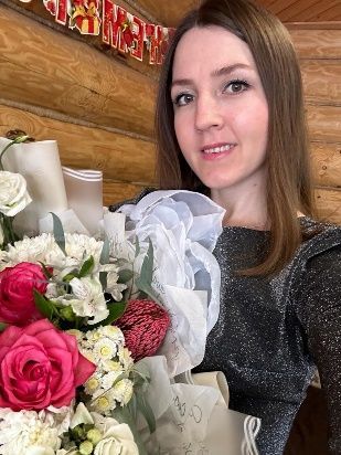 Альбина Хантимирова: «Ел саен әбиебезгә бәйрәмгә яңа күлмәк алабыз»