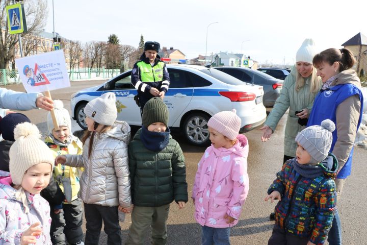 “Абый, юлларда сак бул!”