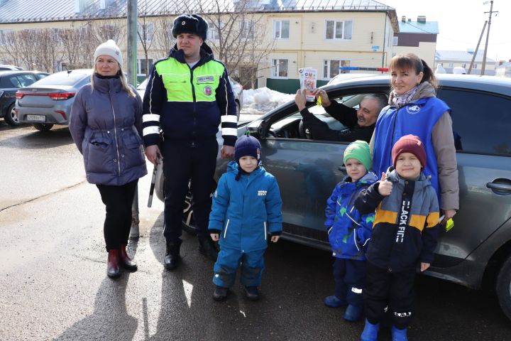 “Абый, юлларда сак бул!”