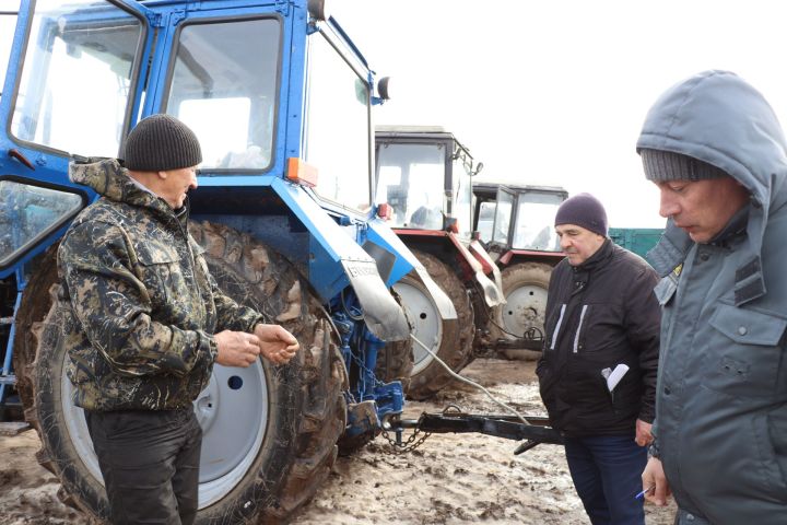 Быел районда барысы 377 трактор, 271  арба техник  карау  узачак