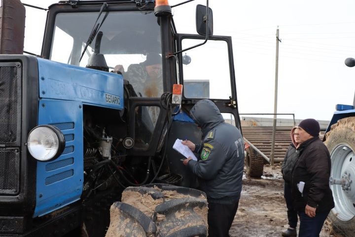 Быел районда барысы 377 трактор, 271  арба техник  карау  узачак