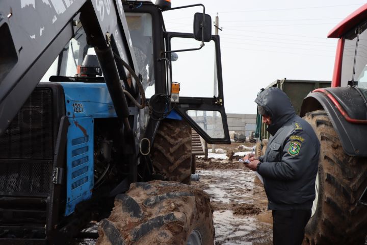 Быел районда барысы 377 трактор, 271  арба техник  карау  узачак