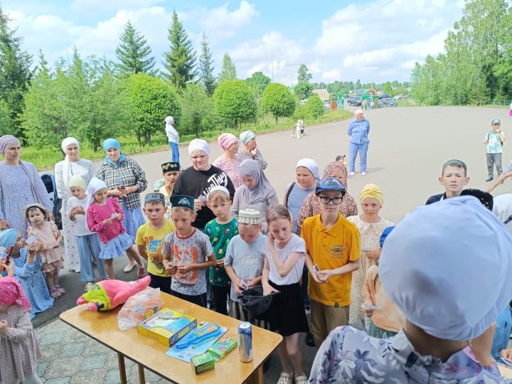 Корбан бәйрәме көнне Лесхозда балалар өчен бәйрәм чарасы узды