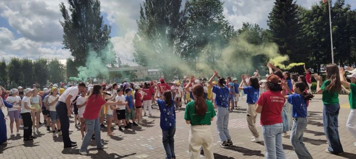 Бүген районыбызга «Алдынгылар хәрәкәте»нең Татарстан республикасы регональ бүлеге җитәкчесе Тимур Сөләйманов  килде