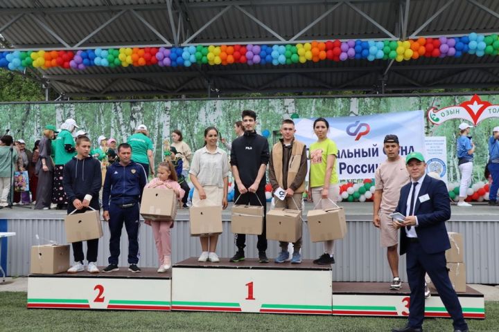 Сабантуй күрке саналган көрәшне  дә быел быел ахырына  кадәр караучылар күп булды (фоторепортаж)