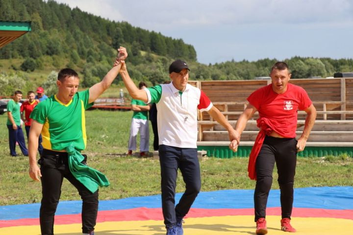 Айсаф Галиев истәлегенә икенче тапкыр көрәш турниры үткәрелде.